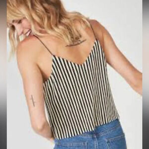 Cotton on navy and cream color pleated crop tank in excellent new condition XS